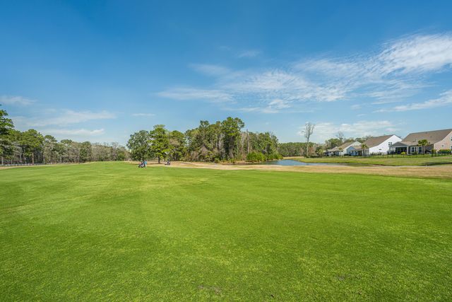 6180 Wilkes Pond Drive, Hollywood, SC 29449