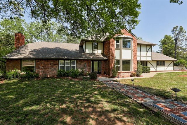 3853 Lewis Street, Norman, OK 73026