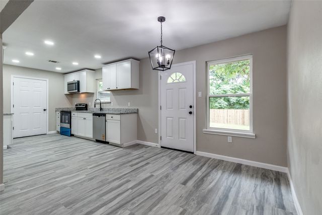 2660 Kellogg Avenue, Dallas, TX 75216
