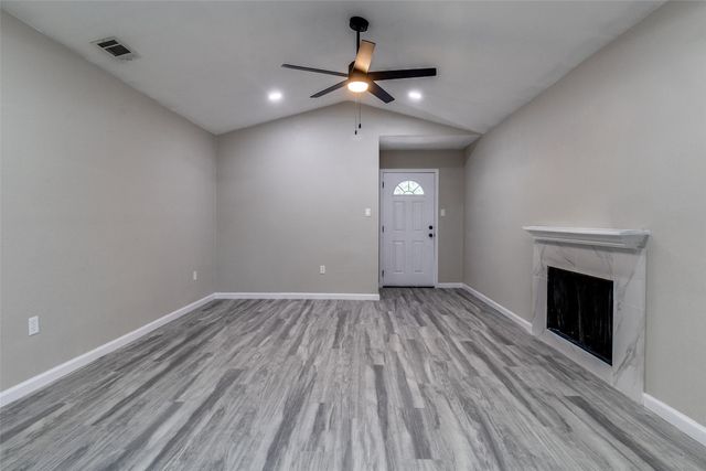 2660 Kellogg Avenue, Dallas, TX 75216