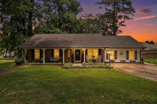 716 County Line Auburn Road, Winder, GA 30680
