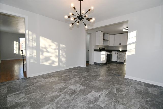 217 Oaklyn Rd, Bethel Park, PA 15102