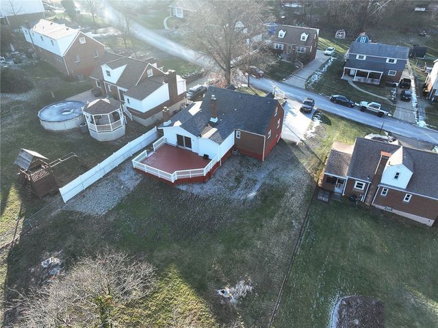 217 Oaklyn Rd, Bethel Park, PA 15102