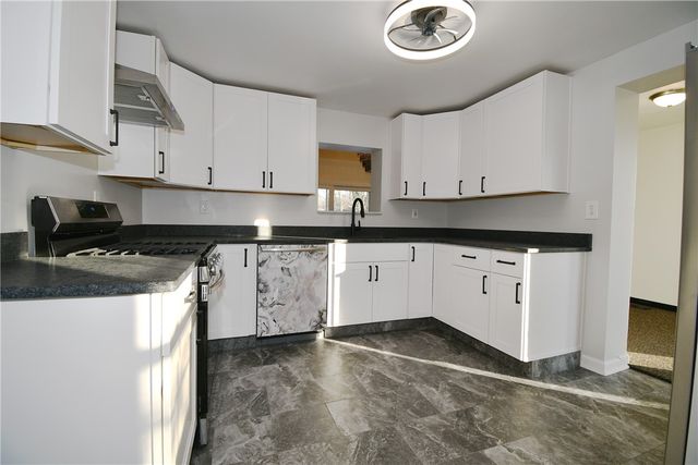 217 Oaklyn Rd, Bethel Park, PA 15102