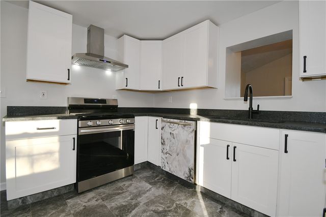 217 Oaklyn Rd, Bethel Park, PA 15102