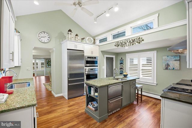 14382 SEDWICK AVE, Solomons, MD 20688