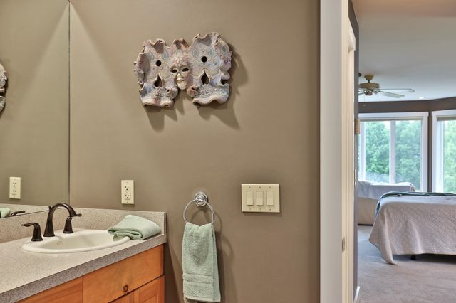 333 Music Mountain Road, Stockbridge, VT 05772