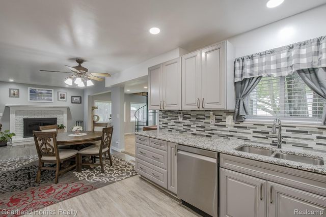 12364 Morrish Road, Montrose Charter Township, MI 48420