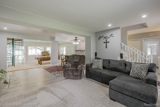 12364 Morrish Road, Montrose Charter Township, MI 48420