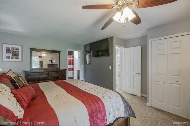 12364 Morrish Road, Montrose Charter Township, MI 48420