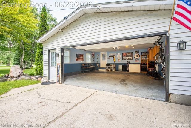12364 Morrish Road, Montrose Charter Township, MI 48420