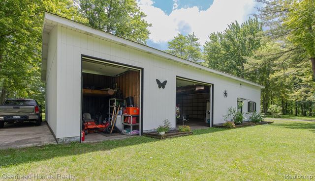 12364 Morrish Road, Montrose Charter Township, MI 48420