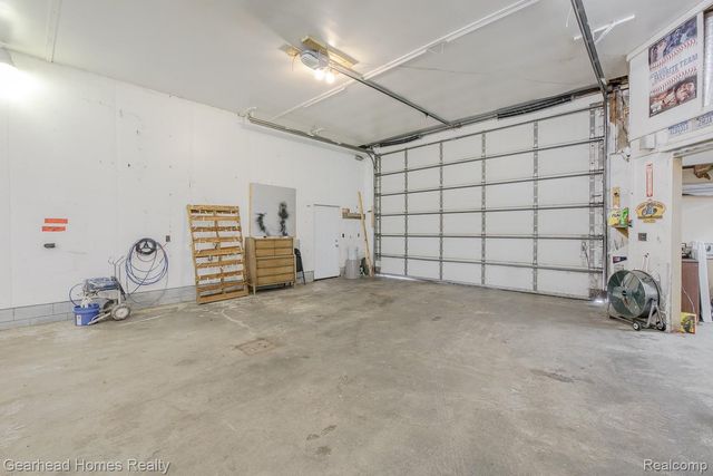 12364 Morrish Road, Montrose Charter Township, MI 48420