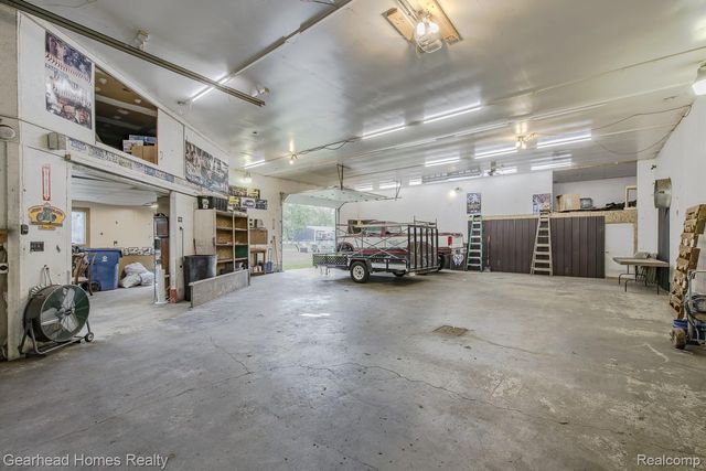 12364 Morrish Road, Montrose Charter Township, MI 48420