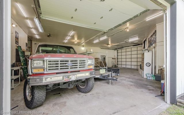 12364 Morrish Road, Montrose Charter Township, MI 48420