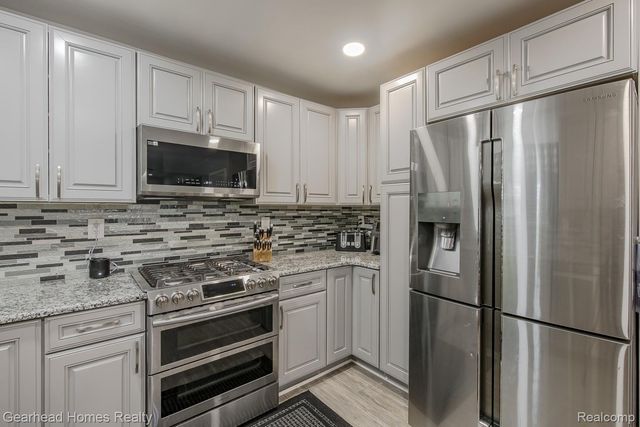 12364 Morrish Road, Montrose Charter Township, MI 48420