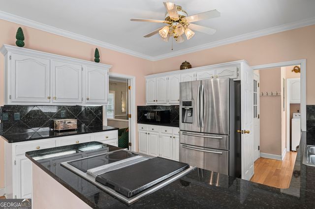 4290 Happy Valley Circle, Newnan, GA 30263