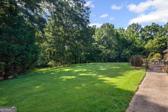 4290 Happy Valley Circle, Newnan, GA 30263