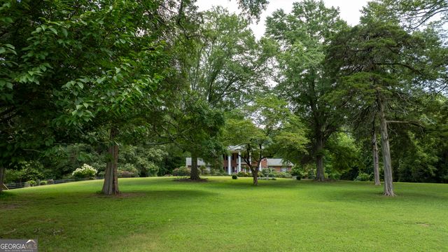 4290 Happy Valley Circle, Newnan, GA 30263