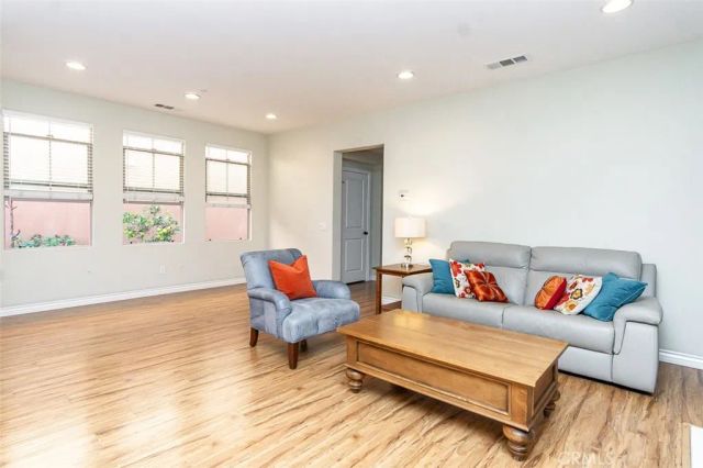 61 Sacred, Irvine, CA 92618