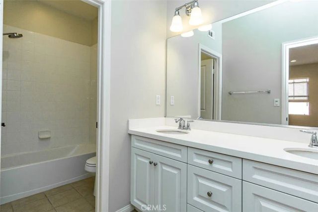 61 Sacred, Irvine, CA 92618