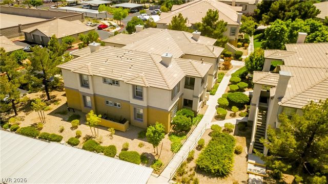 1709 King James Street 203, Las Vegas, NV 89144