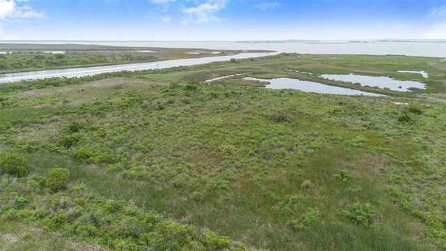 4 Teakettle, Hitchcock, TX 77563