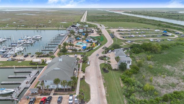 4 Teakettle, Hitchcock, TX 77563