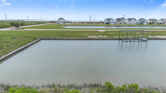 4 Teakettle, Hitchcock, TX 77563