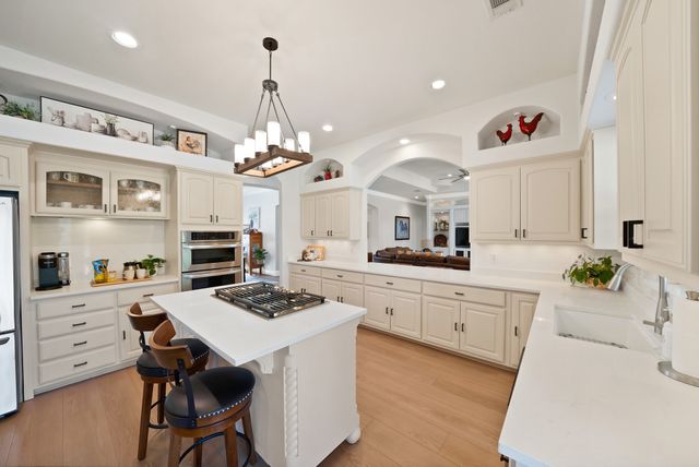 166 Tranquil Place, Waxahachie, TX 75167