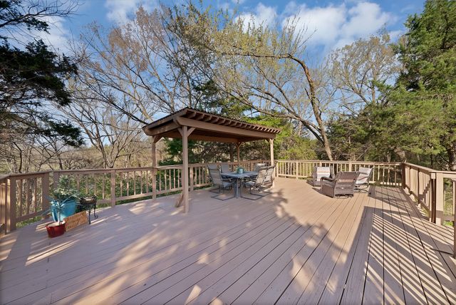 166 Tranquil Place, Waxahachie, TX 75167