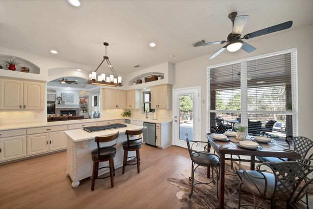 166 Tranquil Place, Waxahachie, TX 75167