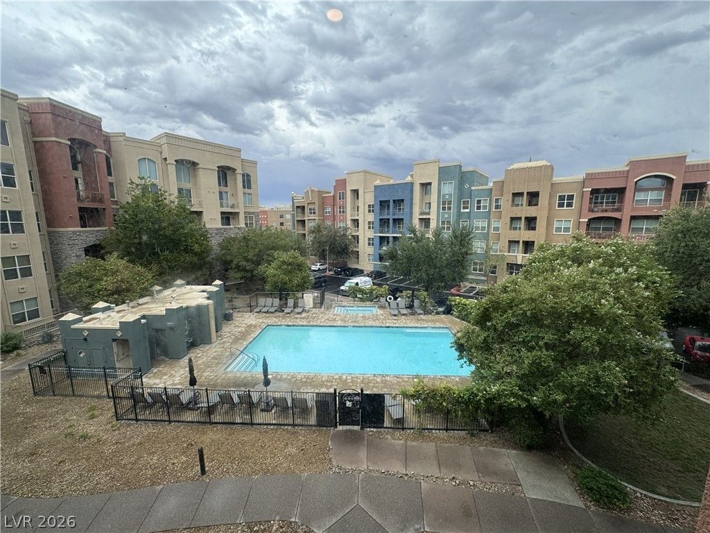 38 East Serene Avenue 304, Las Vegas, NV 89123 — exterior
