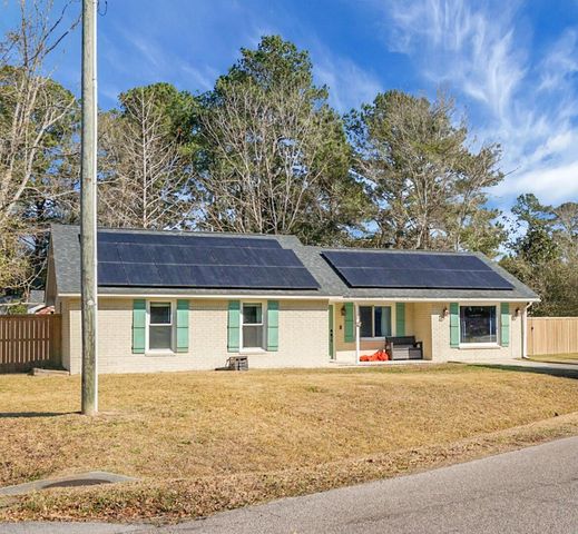 203 Violet Drive, Summerville, SC 29483