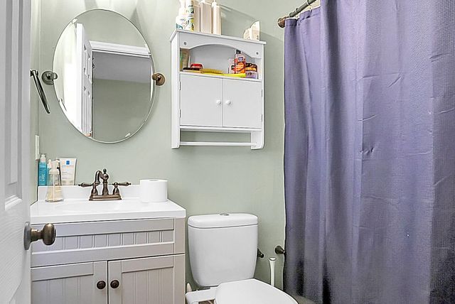 203 Violet Drive, Summerville, SC 29483