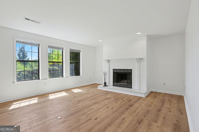 80 Stirling Lane 2, Clayton, GA 30525