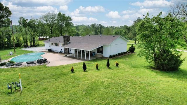 12728 4 K Ranch Drive, Rogers, AR 72756