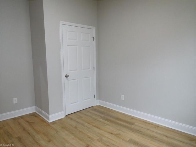 213 E Monmouth Street, Winston-salem, NC 27127