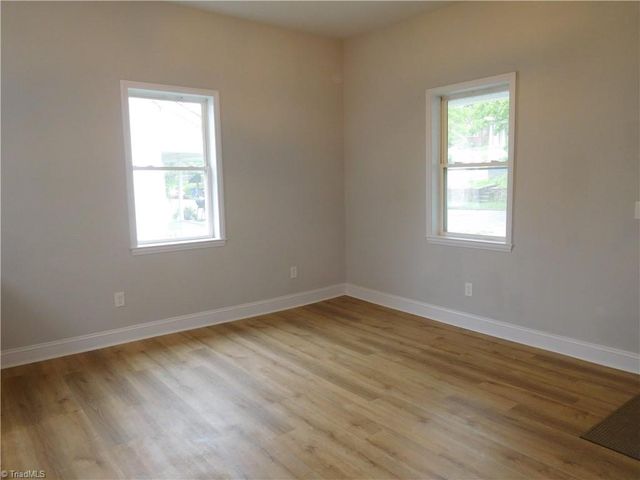 213 E Monmouth Street, Winston-salem, NC 27127