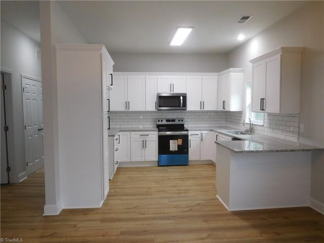 213 E Monmouth Street, Winston-salem, NC 27127