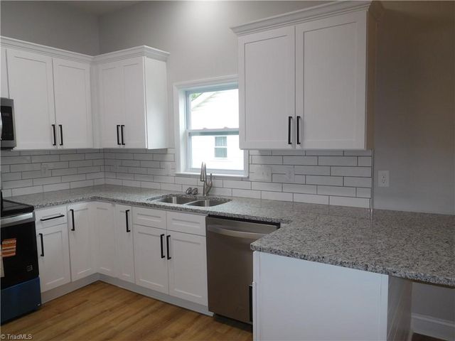 213 E Monmouth Street, Winston-salem, NC 27127