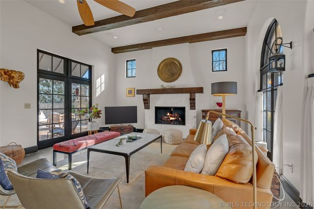 3347 S Utica Avenue, Tulsa, OK 74105