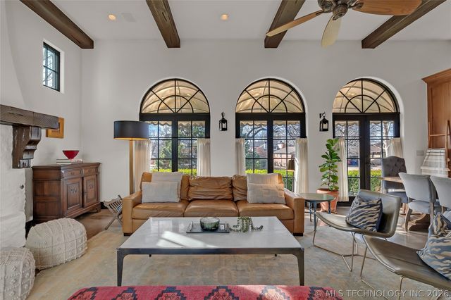 3347 S Utica Avenue, Tulsa, OK 74105