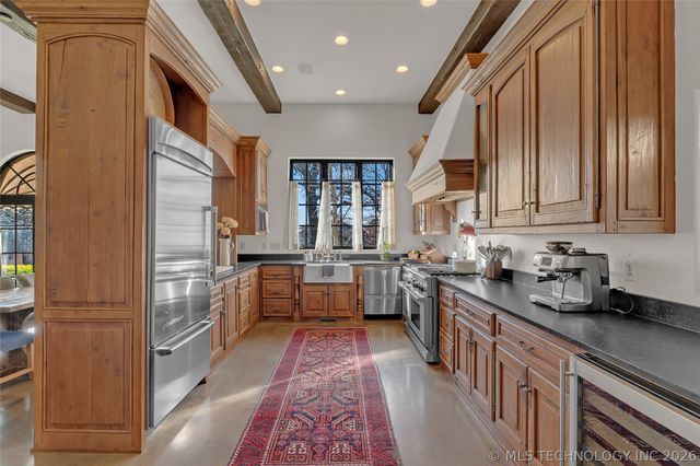 3347 S Utica Avenue, Tulsa, OK 74105