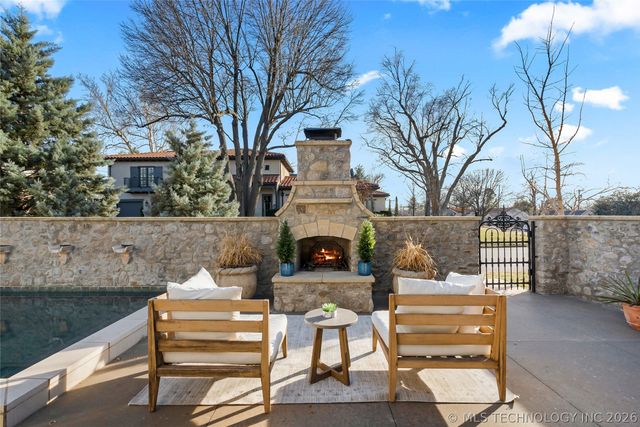 3347 S Utica Avenue, Tulsa, OK 74105