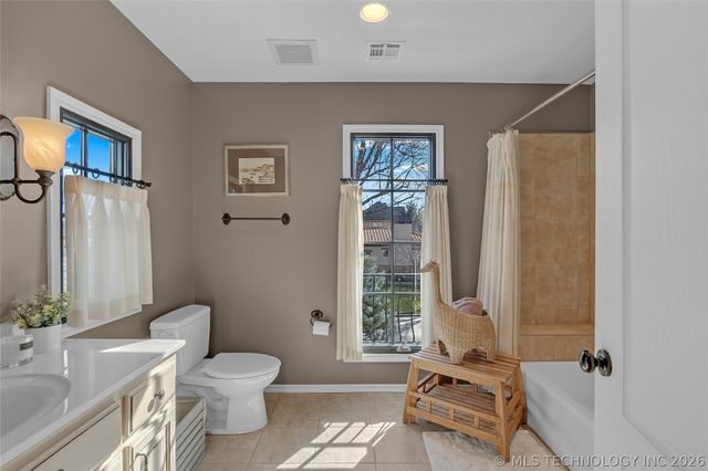 3347 S Utica Avenue, Tulsa, OK 74105