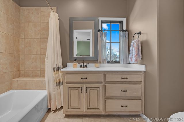 3347 S Utica Avenue, Tulsa, OK 74105