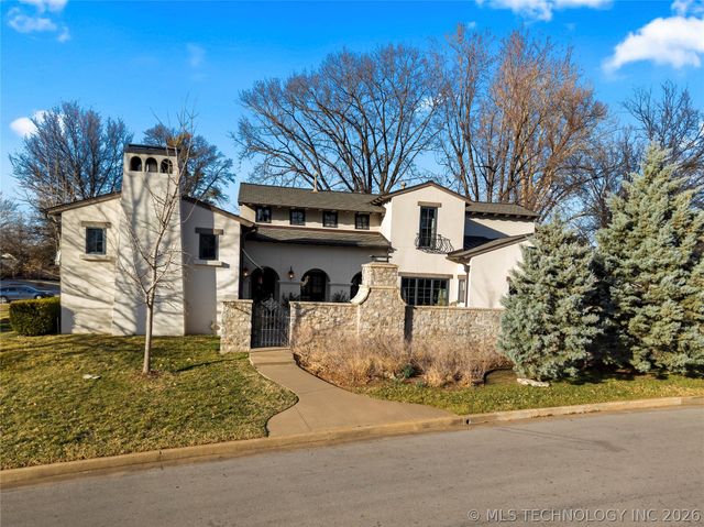 3347 S Utica Avenue, Tulsa, OK 74105