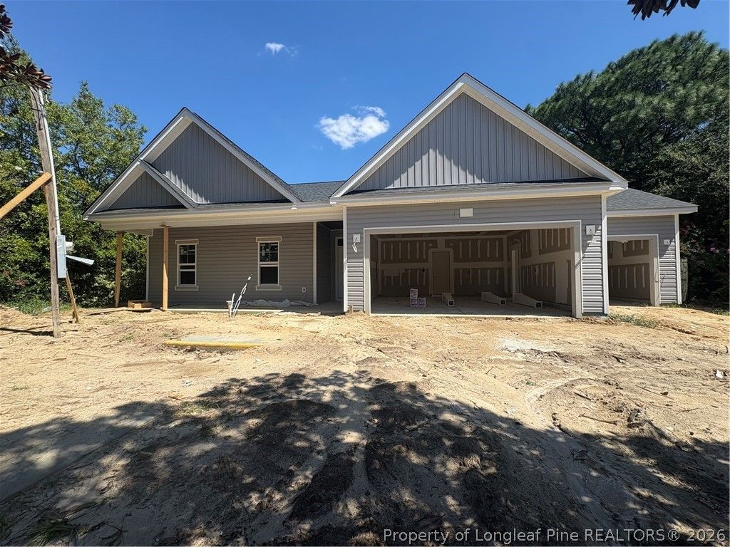 1207 Wentworth Place, Fayetteville, NC 28304 — exterior