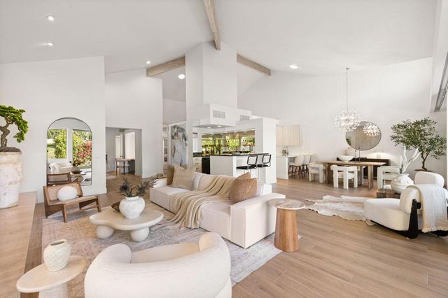 47 N Kavenish Drive, Rancho Mirage, CA 92270